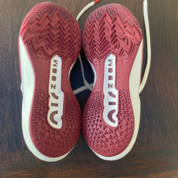 12.5‎ Nike Zoom GT Cut 2 "Sisterhood" White Gold Maroon Basketball Preowned FLAW - Picture 10 of 10